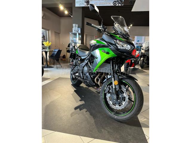 KAWASAKI VERSYS 650 2024-es tesztmotor