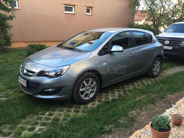 OPEL ASTRA J 1.4 Selection