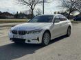 BMW 320i Luxury (Automata)