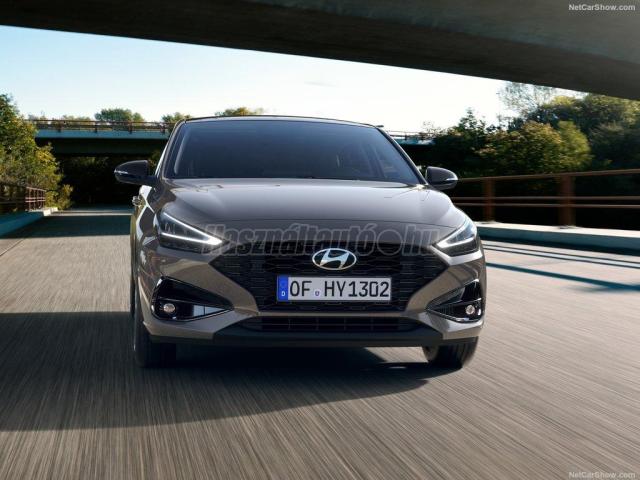 HYUNDAI I30 1.5 T-GDI MHEV PRIME FASTBACK KÉSZLETRŐL TÖBB SZÍNBEN