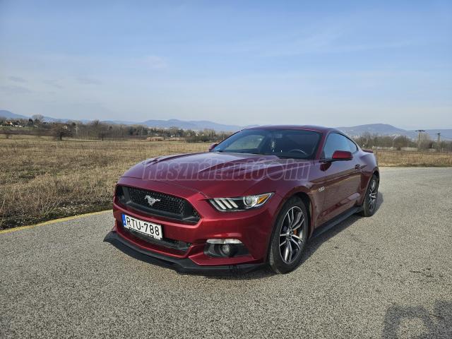 FORD MUSTANG Fastback 5.0 V8 GT (Automata)