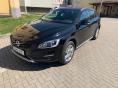 Eladó VOLVO V60 Cross Country 2.0 D [D4] Summum Geartronic Cross Country 7 290 000 Ft