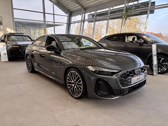 AUDI S5 TFSI quattro S tronic