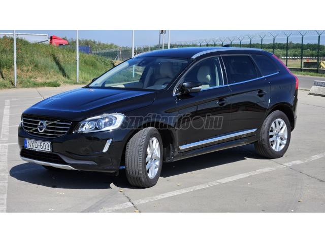 VOLVO XC60 2.4 D [D4] Luxury Edition Geartronic