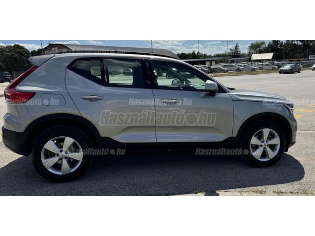 VOLVO XC40 2.0 [B3] MHEV Essential DCT FEBRUÁRI ÉRKEZÉS