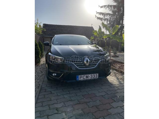 RENAULT MEGANE 1.6 SCe Intens Grand Coupe