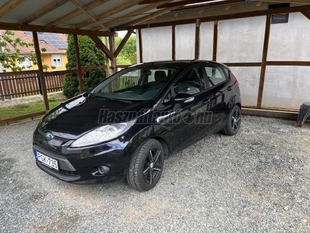 FORD FIESTA 1.25 Color