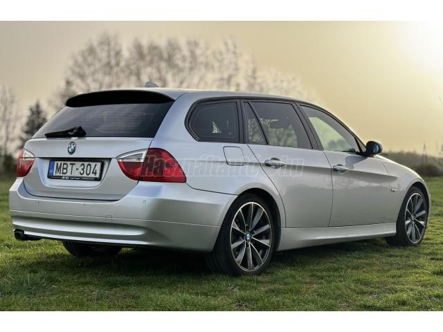 BMW 318d Touring Új vezérlés - Panoráma tető - Megbízható