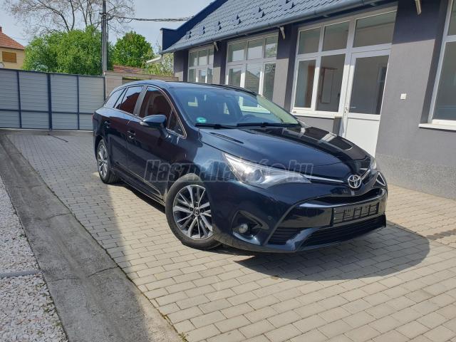TOYOTA AVENSIS 2.0 D-4D Executive EDITION S!