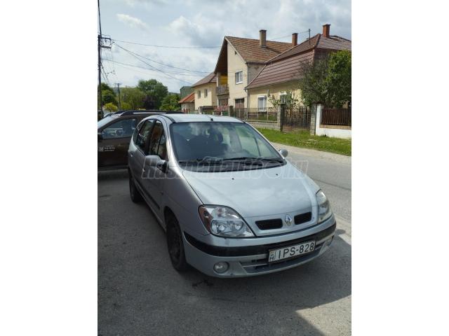RENAULT SCENIC Scénic 1.9 dCi Alize