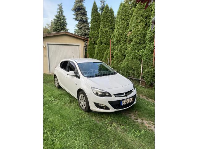 OPEL ASTRA J 1.6 Active