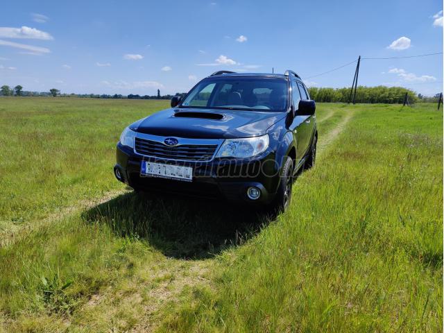 SUBARU FORESTER 2.0 D Exclusive
