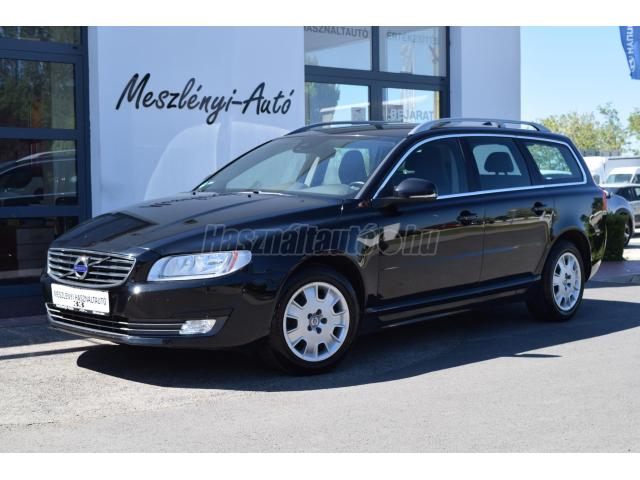 VOLVO V70 2.0 D [D3] Dynamic Edition Momentum Geartronic