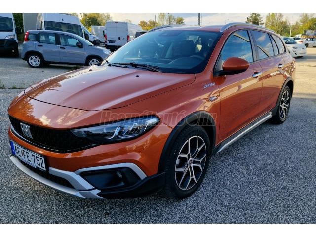 FIAT TIPO 1.0 T3 Cross Demo autó