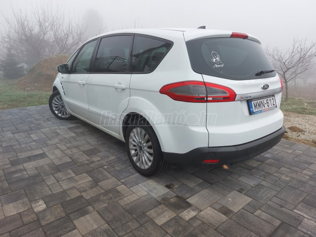 FORD S-MAX 2.0 TDCi Trend Powershift